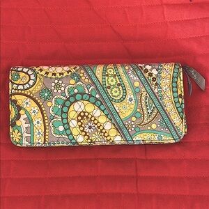 (3 for $19) Vera Bradley travel wallet/ Lemon parfait